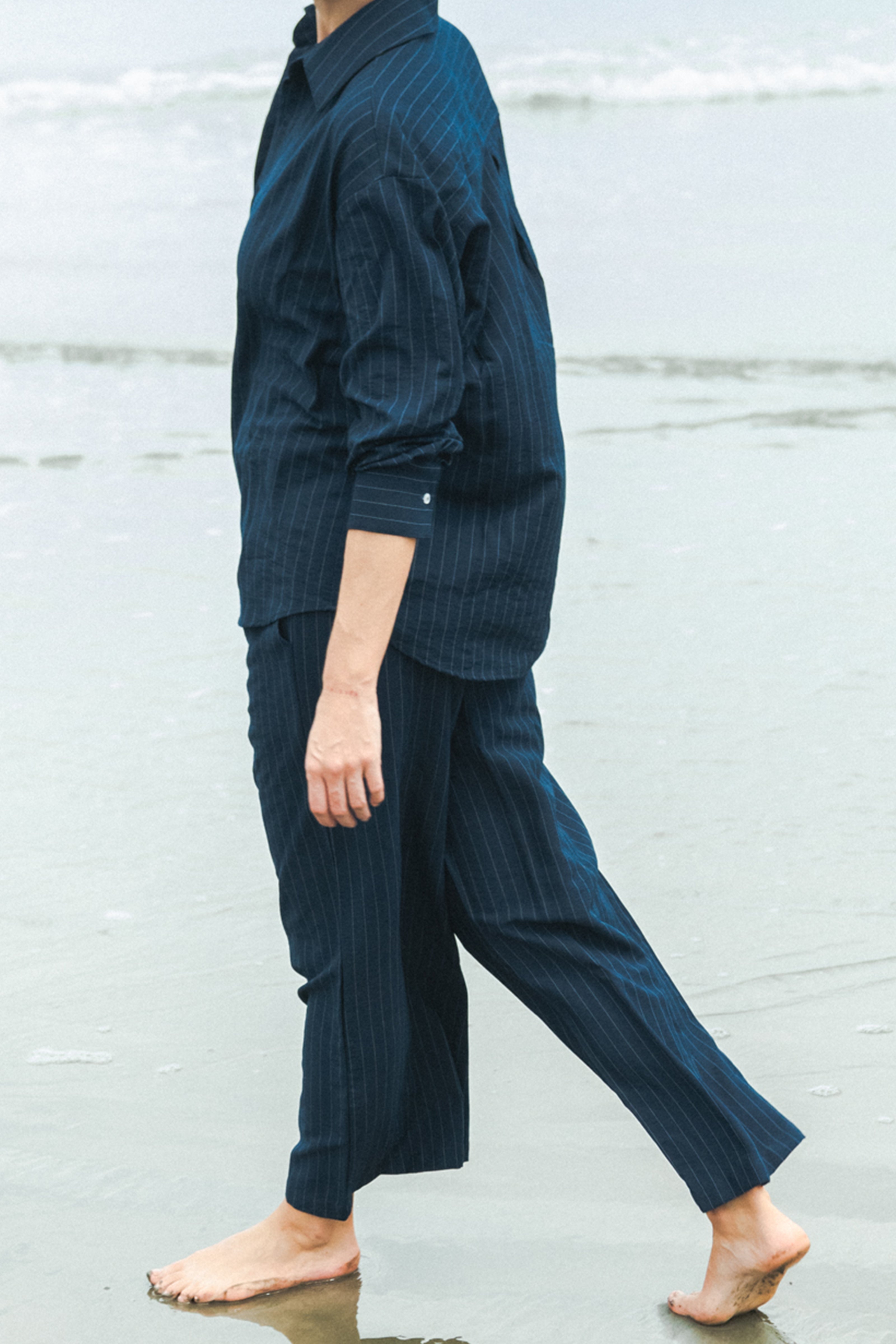 Calça Unissex Listrada Azul Marinho